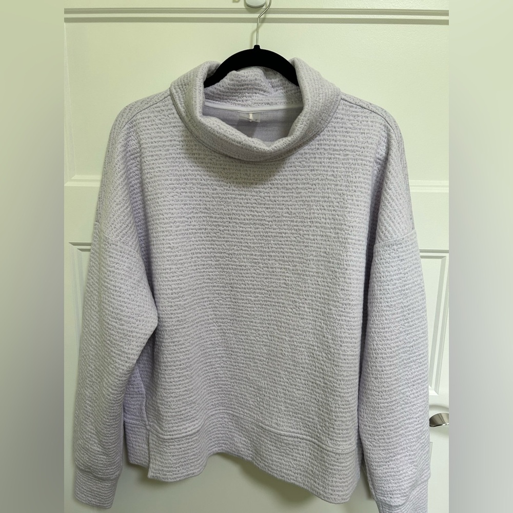 CALIA by Carrie Underwood Light Gray Textured Sweatshirt